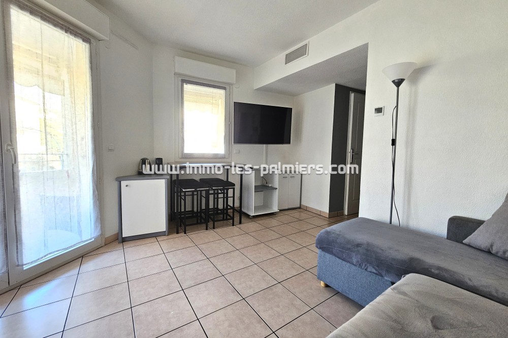 Image 5 : A 2-room apartment close ...