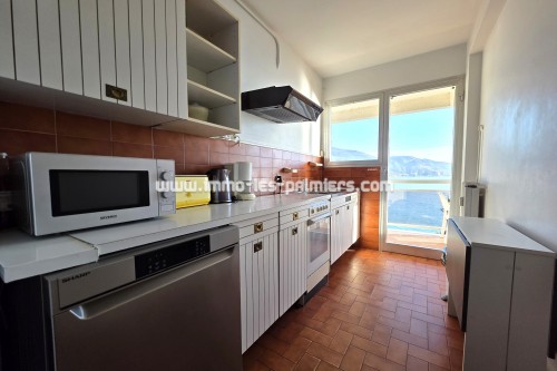 Image 2 : 2 room apartment with sea view and Menton bay view