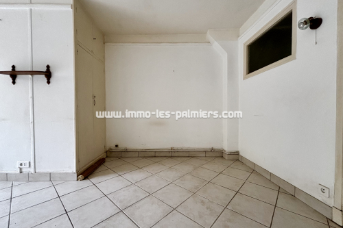 Image 2 : Petit appartement plein de charme au cœur de Menton !