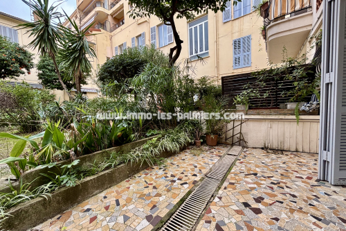 Image 4 : Small apartment full of charm in the heart of Menton !